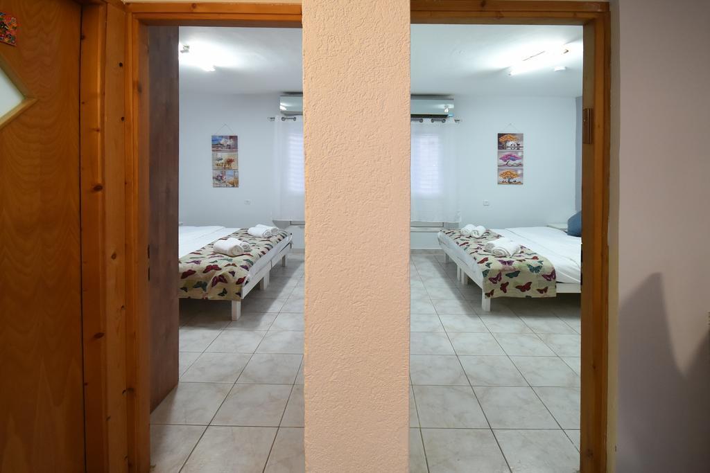 Yaeli'S Apartment Eilat Exterior photo