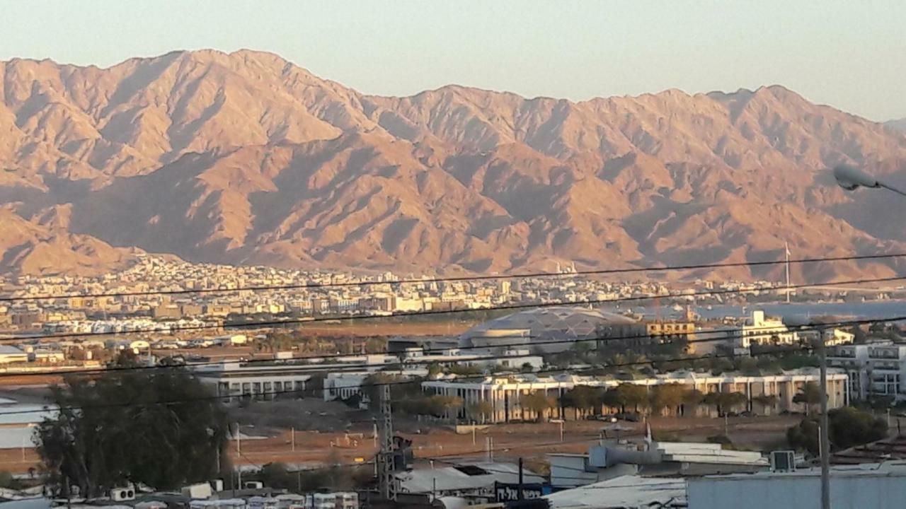 Yaeli'S Apartment Eilat Exterior photo